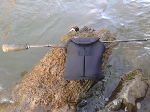 Neoprene case / protector for fishing reel RR09