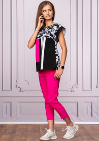 Women's tunic and pant set in cyclamen color Avangrd