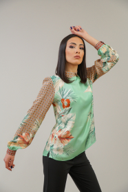 Bluză de damă multicoloră cu guler 81834-534