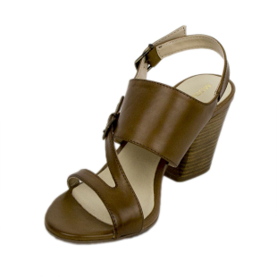 Women's brown leather sandals with medium heels 19177