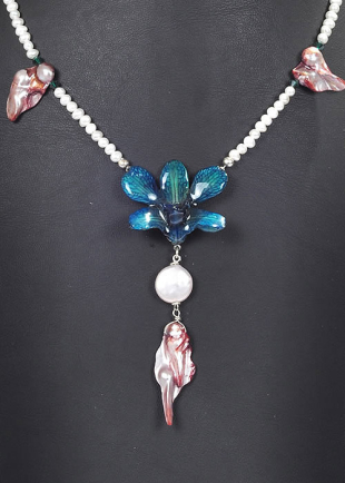 Колие с естествена орхидея, седеф и перли Майорка Little Olga Dannyra Jewels