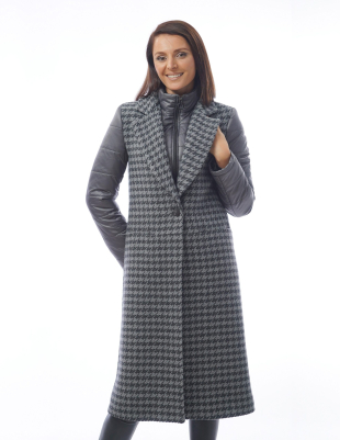 Long women's coat with an interesting design 12010-Т26-T4