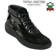 Women's hi top black leather trainers 32675