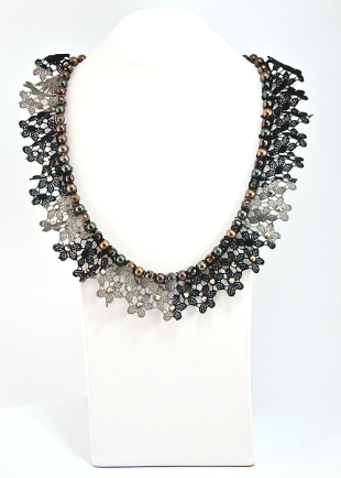 Изящна перлена огърлица със Swarovski кристал Dannyra Jewels 