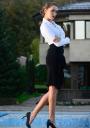 Elegant Skirt Made of Wool with Frills Z12/13