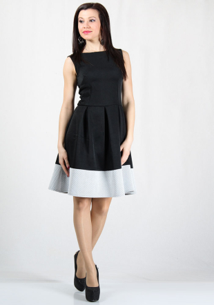 Rochie negră cu dantelă albă RUMENA