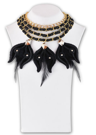 Черно колие с позлата, пера и Swarovksi кристали Dannyra Jewels