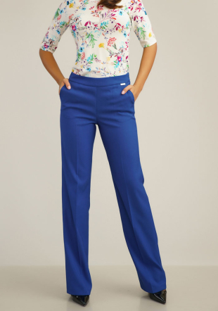 Women's trousers in blue color cropped cut 62118-402-2