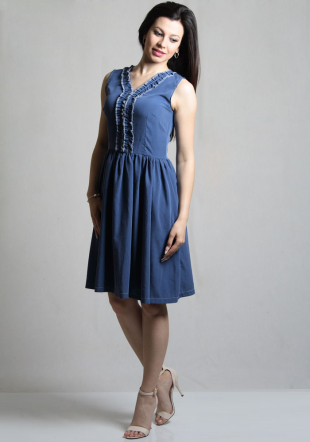 Rochie de culoare albastră cu volane fine decorative RUMENA