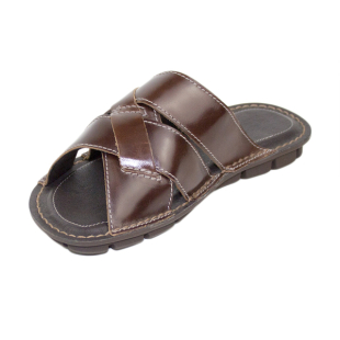 Men's summer slippers made of brown leather 21245