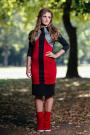 Dress with front made of different colours with high collar Avangard