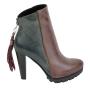 Women's leather elegant boots in black and blue with back zipper