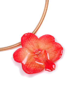 Колие с истинска орхидея и копринена верижка модел 10 Dannyra Jewels