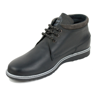 Men's black nubuck leather boots with grey collar and warm lining