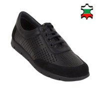 Women's black leather trainers 33181