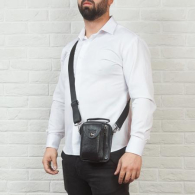 Geantă pentru bărbați din piele naturală neagră cu două compartimente SFF02