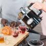 Електрическа кана за вода с ретро дизайн Russell Hobbs Retro 21671-70