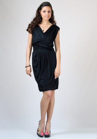 Rochie neagră deosebita cu pliseuri decorative BF RUMENA
