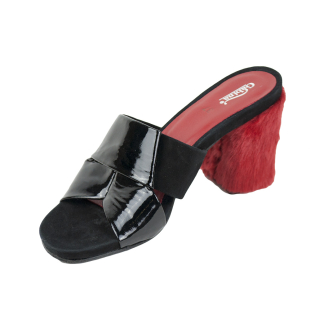 Women's black suede and patent leather flip-flops with fur heels