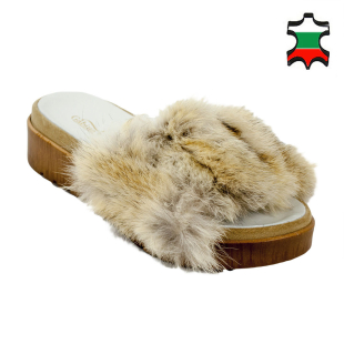 Women's rabbit fur flip-flops